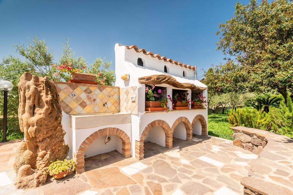 אורוסיי Sisula Country Hotel & Spa מראה חיצוני תמונה