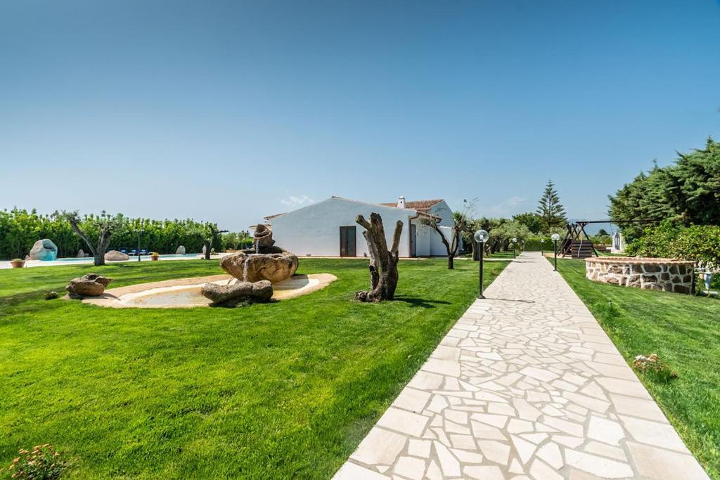 אורוסיי Sisula Country Hotel & Spa מראה חיצוני תמונה